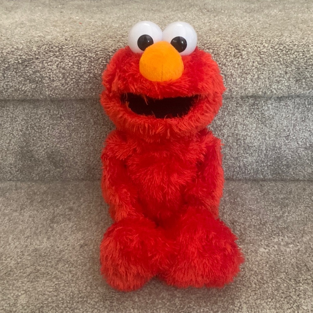 Love to hug Elmo